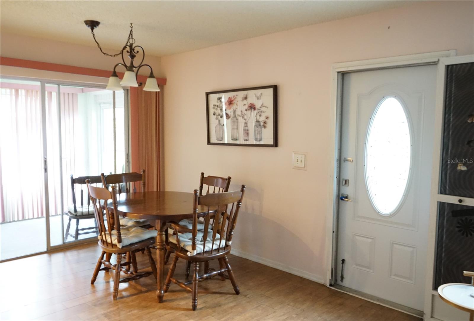 1904 CANTERBURY LN #24 — photo 6