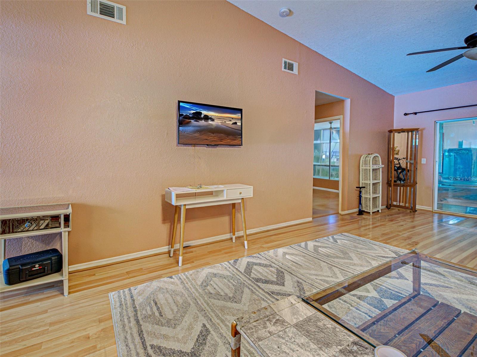 5725 GREENWOOD AVE #9201 — photo 10