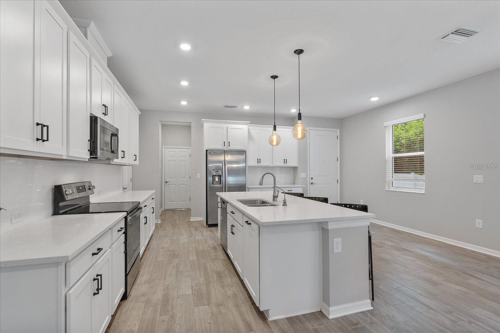 3000 VIA SIENNA CIR — photo 8