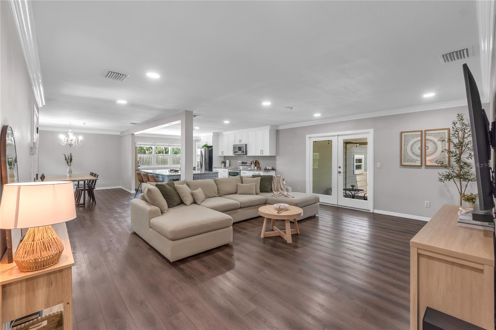 11304 LEPRECHAUN DR — photo 13