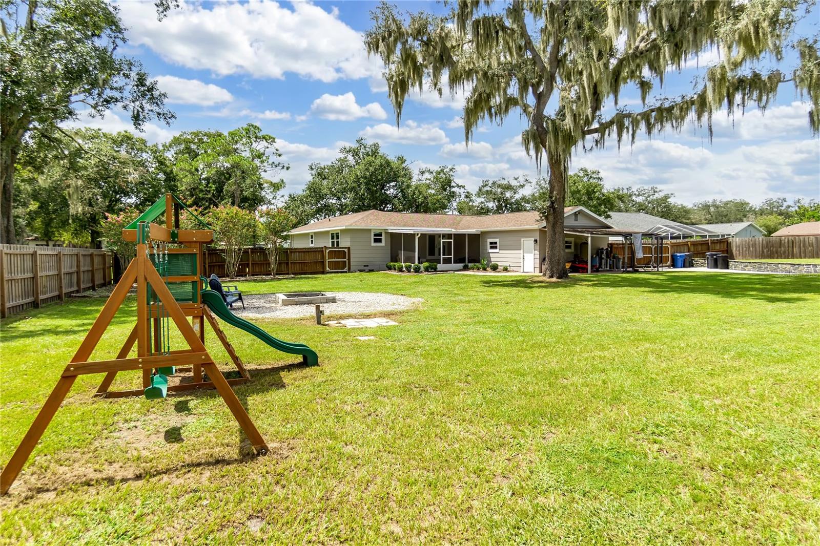11304 LEPRECHAUN DR — photo 35