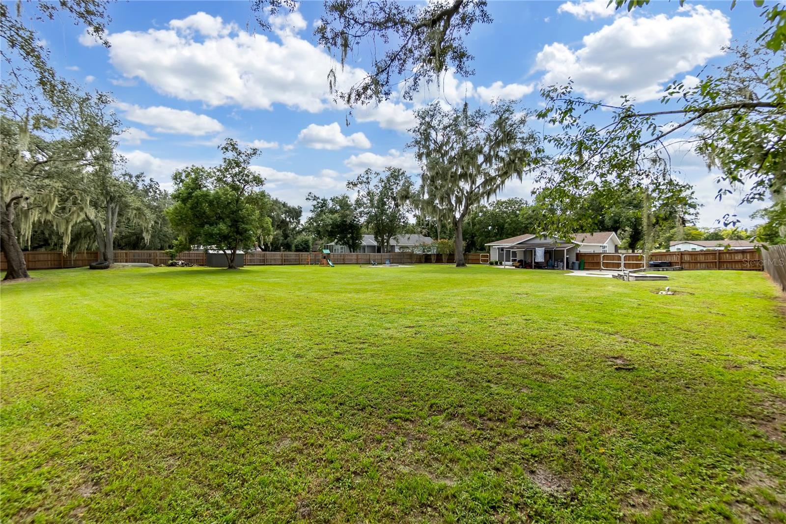 11304 LEPRECHAUN DR — photo 38