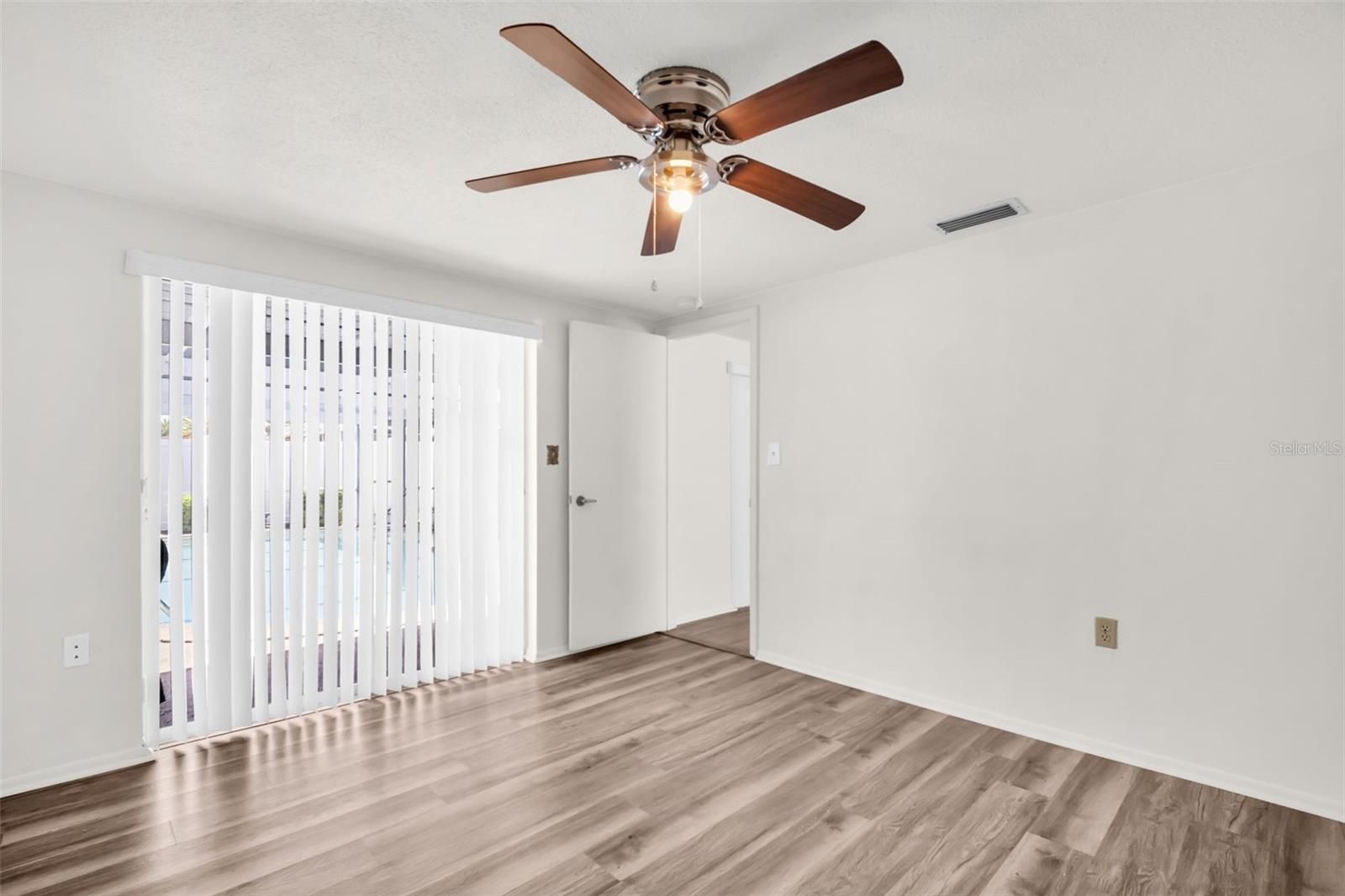 7825 BLOOMFIELD DR — photo 51