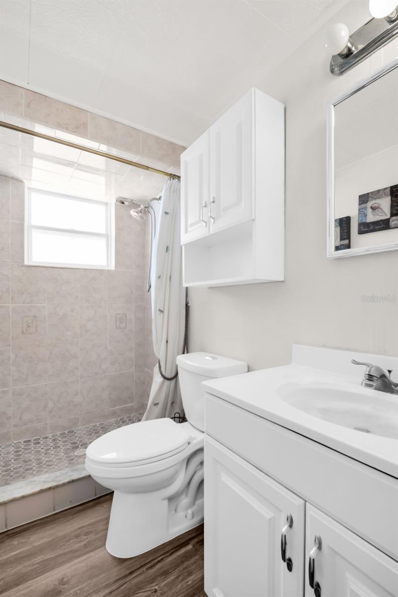 7825 BLOOMFIELD DR — photo 26