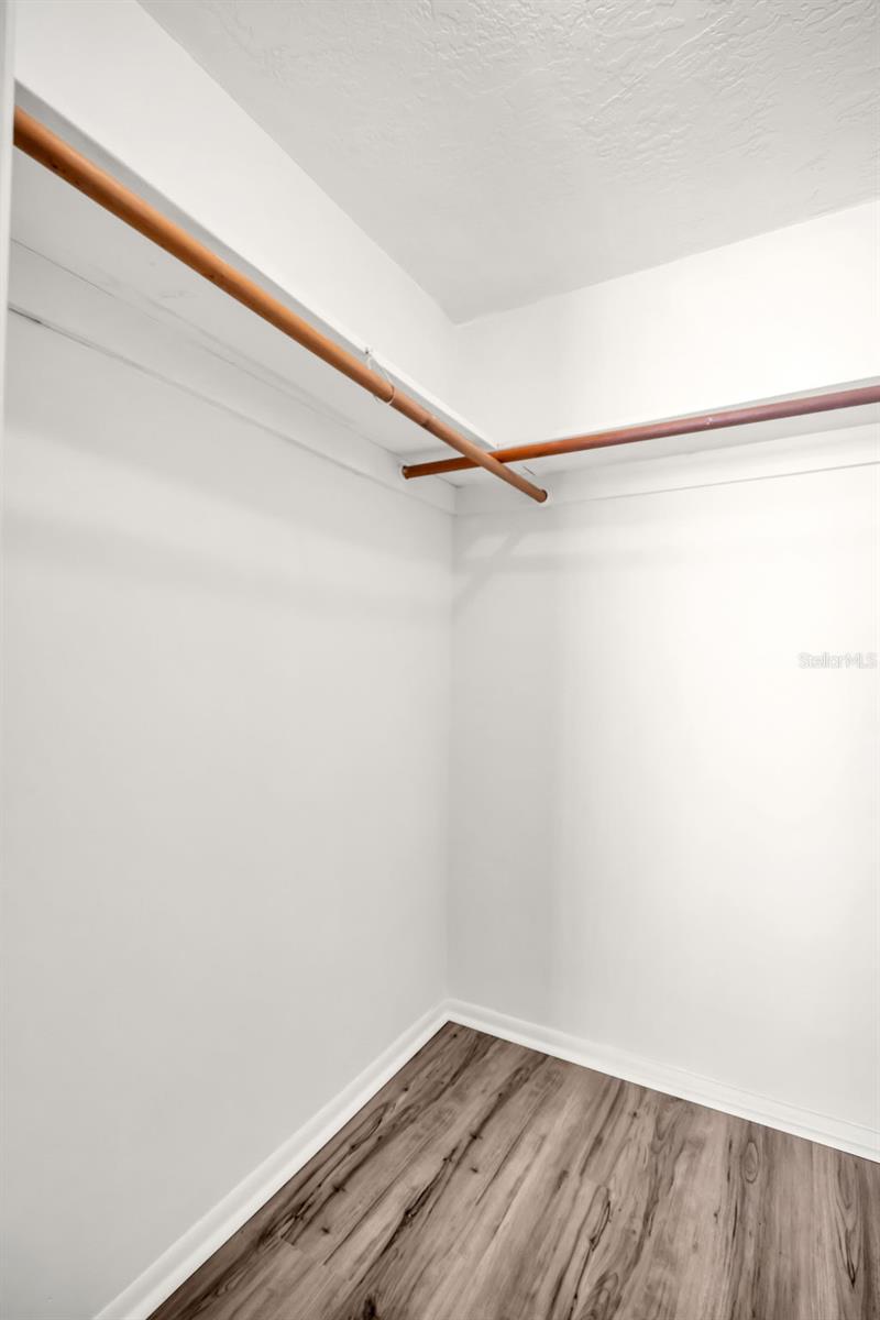7825 BLOOMFIELD DR — photo 53