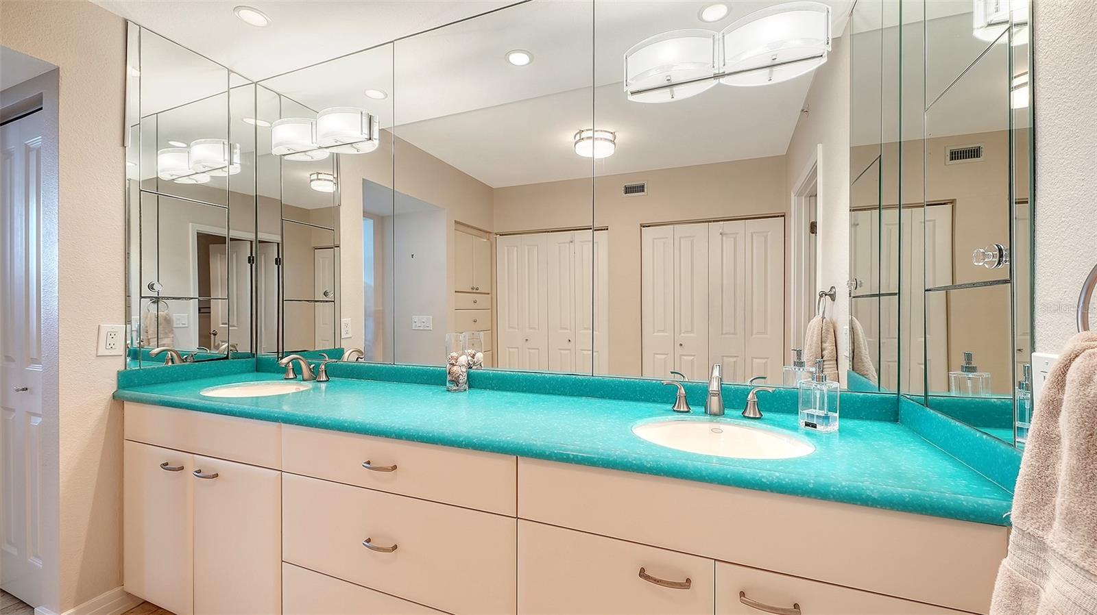 1075 GULF OF MEXICO DR #303 — photo 23