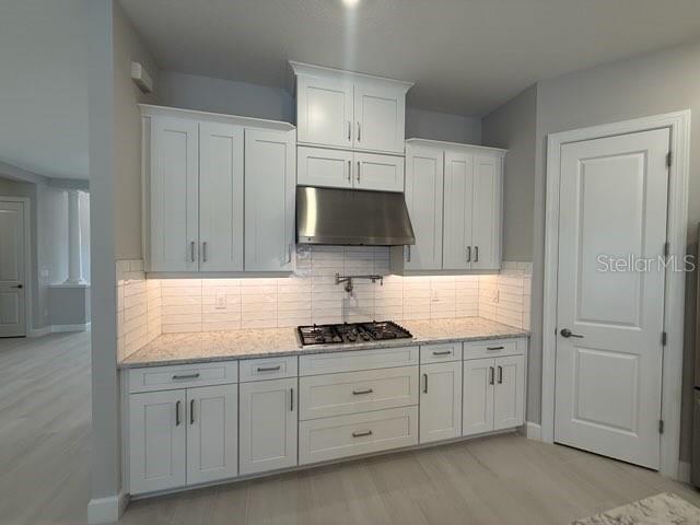 8208 SUMMER NIGHT RD — photo 9