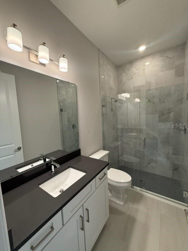 8208 SUMMER NIGHT RD — photo 20