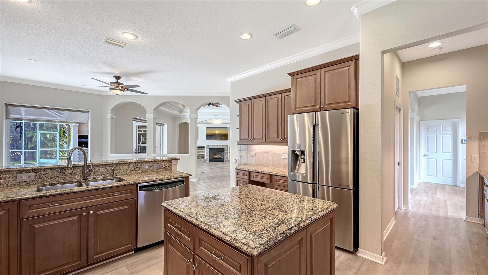 13112 PEREGRIN CIR — photo 15