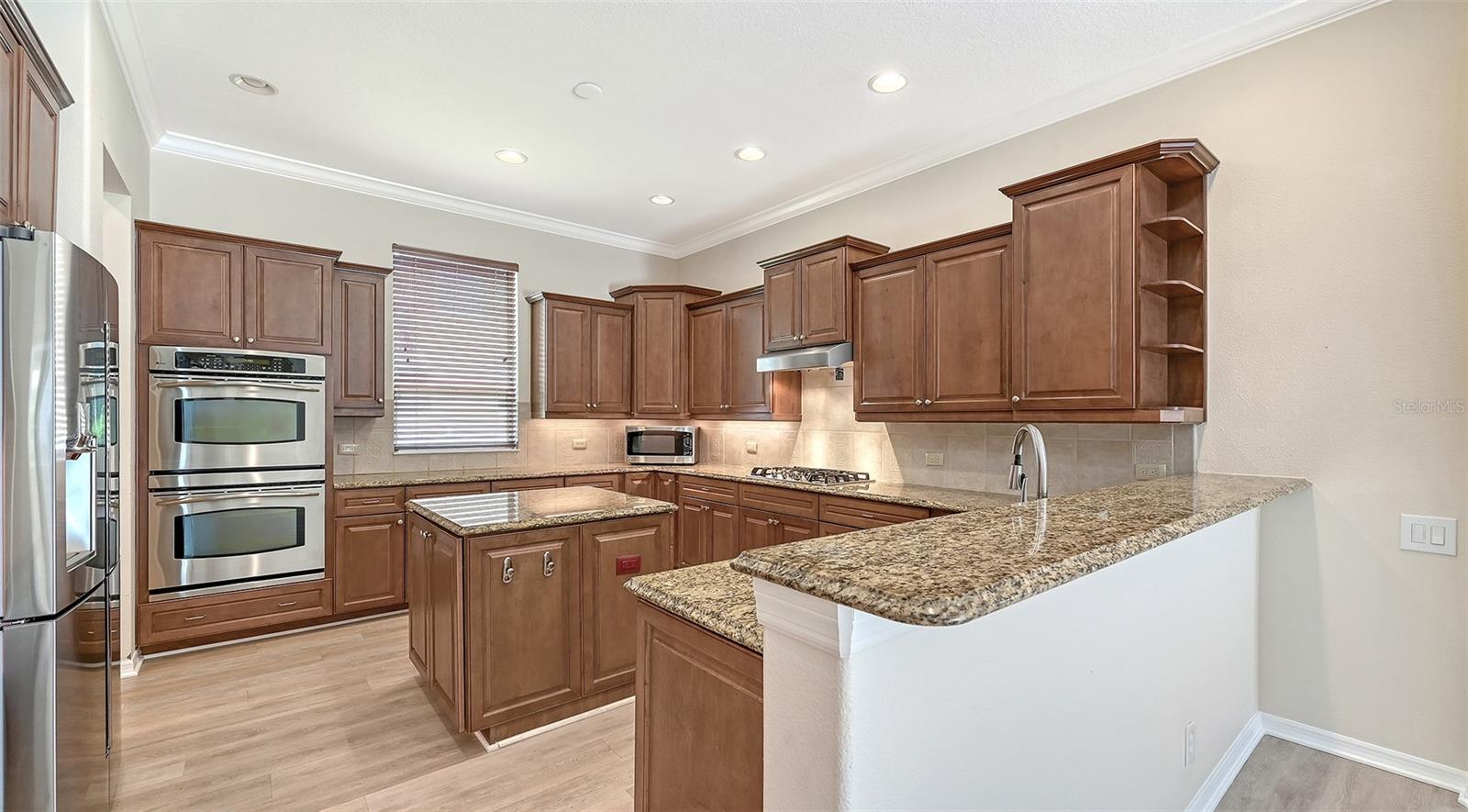 13112 PEREGRIN CIR — photo 13