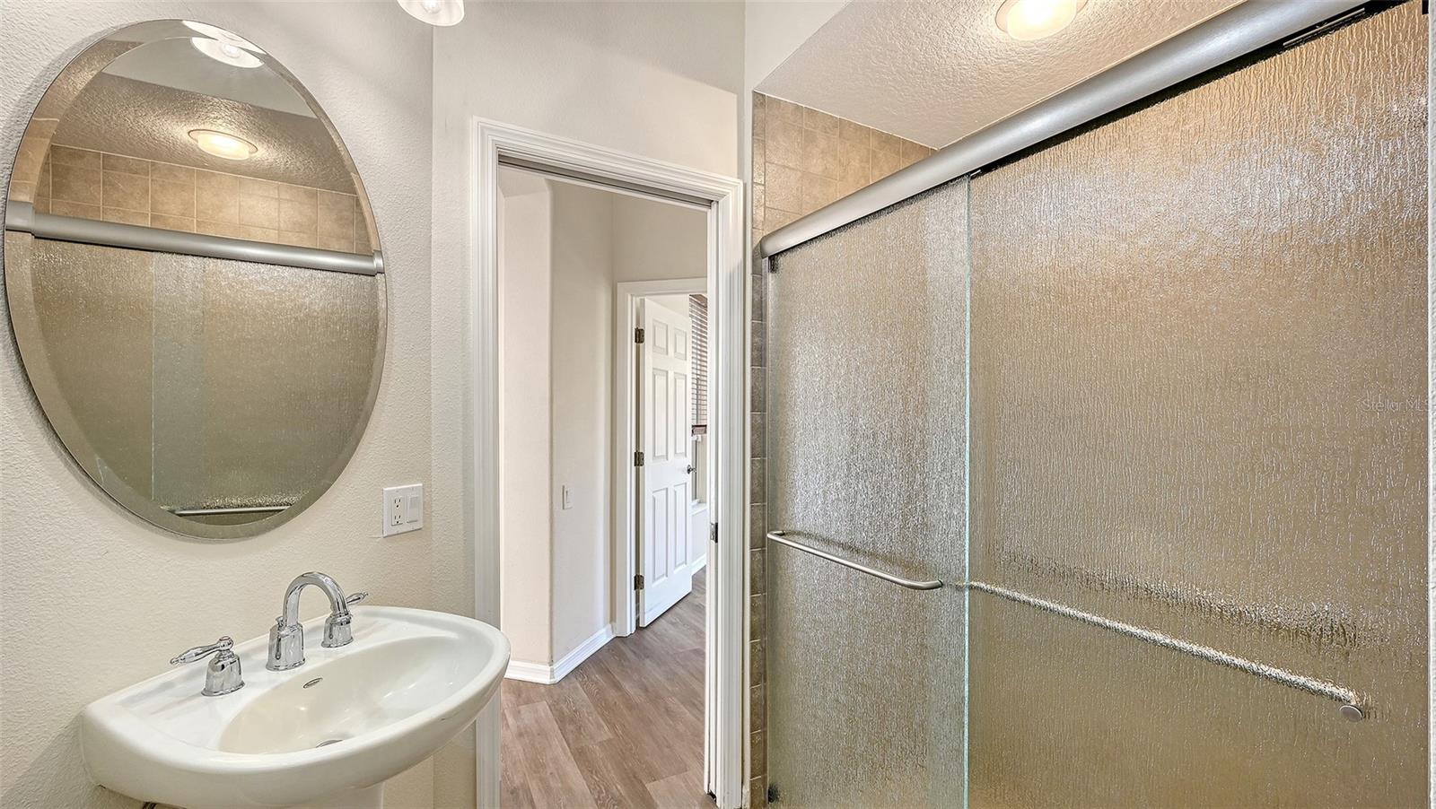 13112 PEREGRIN CIR — photo 33