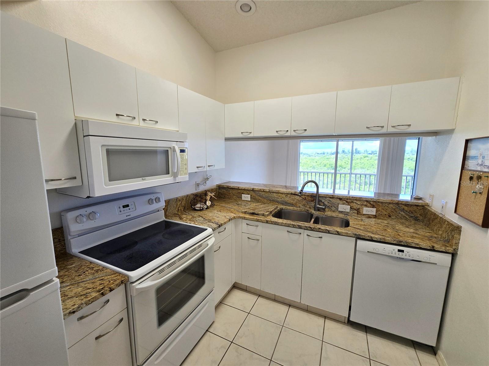 3607 E BAY DR #206 — photo 4