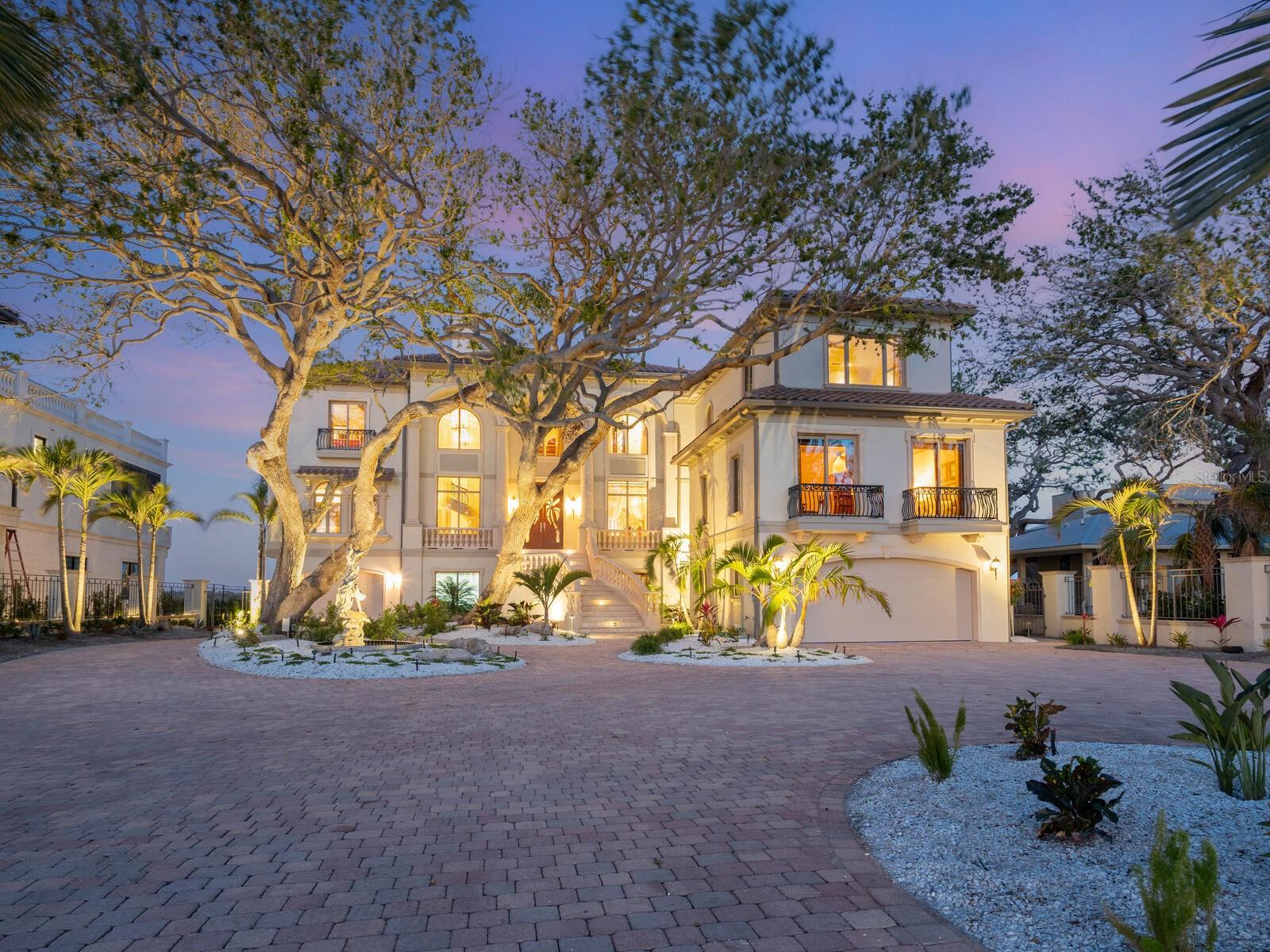1216 N CASEY KEY RD — photo 58
