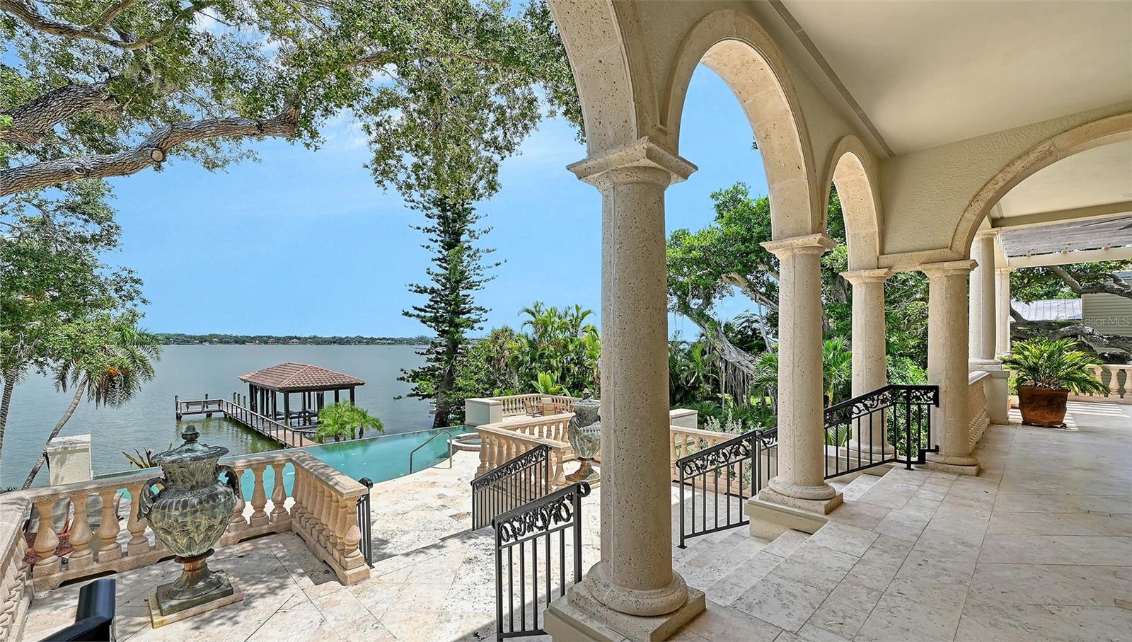 1216 N CASEY KEY RD — photo 42