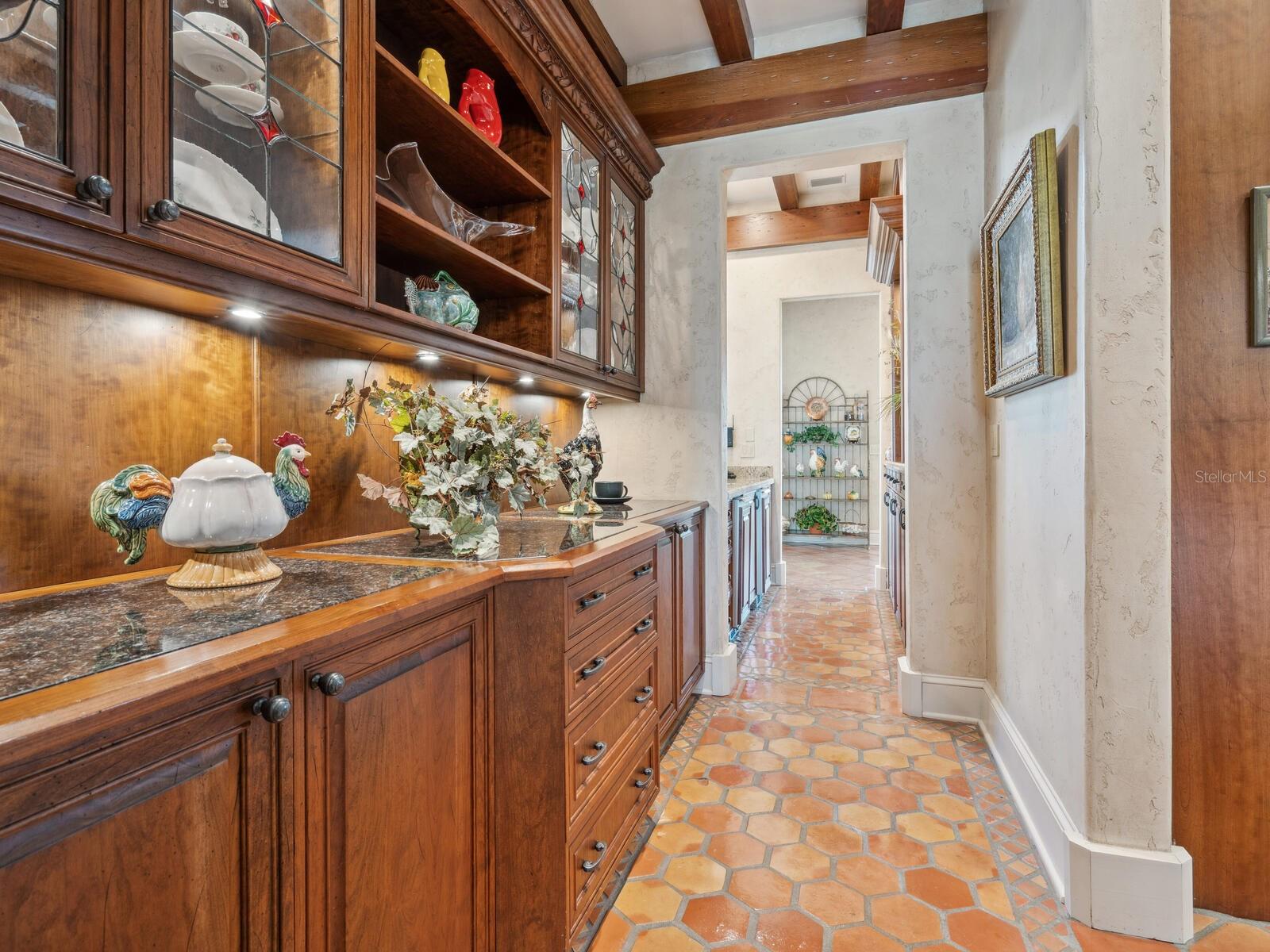 1216 N CASEY KEY RD — photo 22