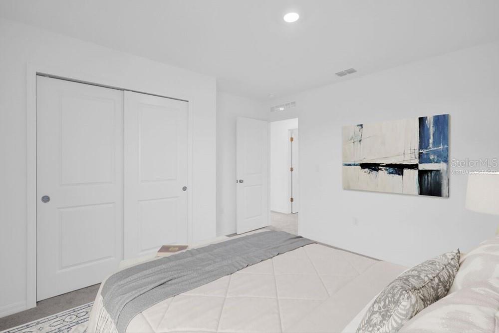 13835 SHELLMORE AVE — photo 40