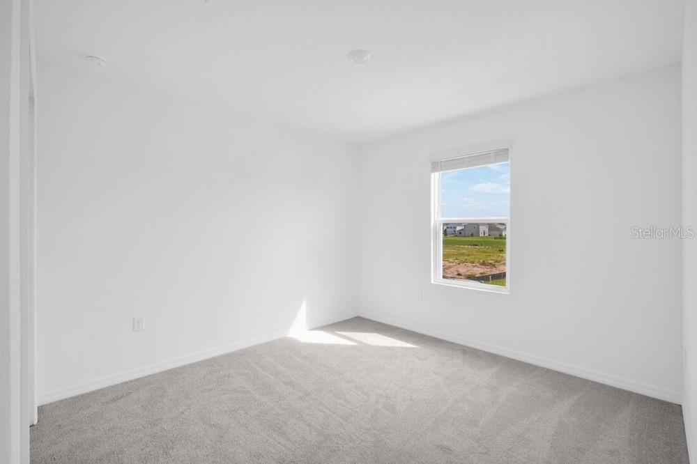 13835 SHELLMORE AVE — photo 31