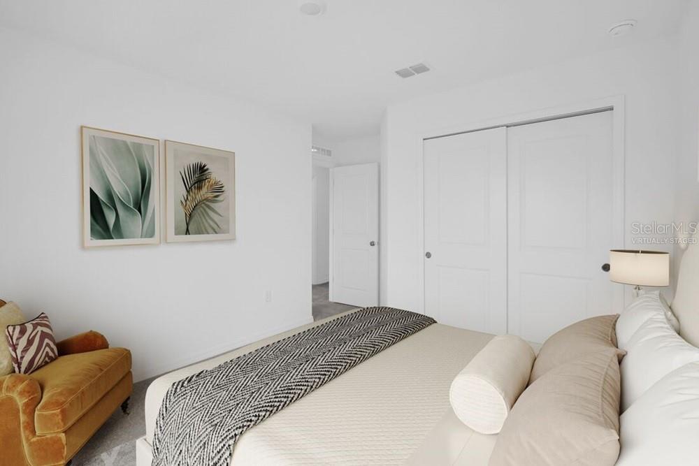 13835 SHELLMORE AVE — photo 35