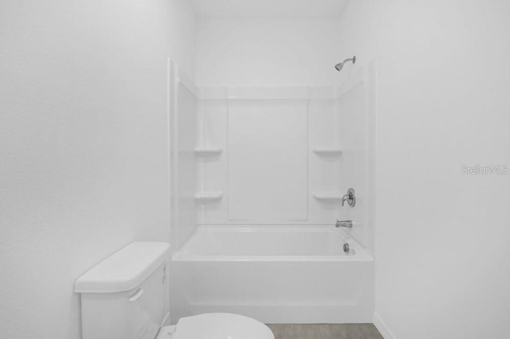 13835 SHELLMORE AVE — photo 43