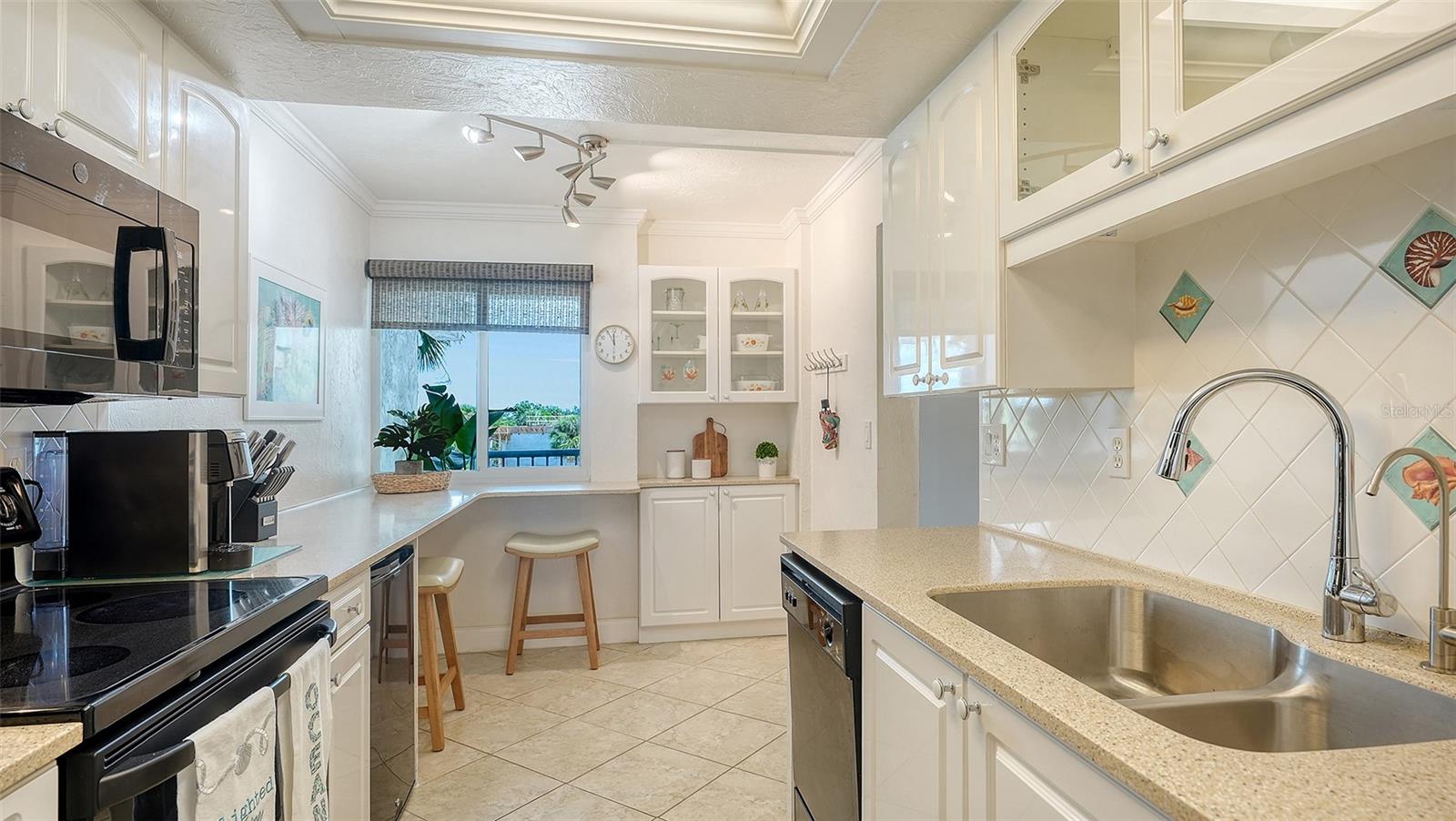 625 BEACH RD #301 — photo 19