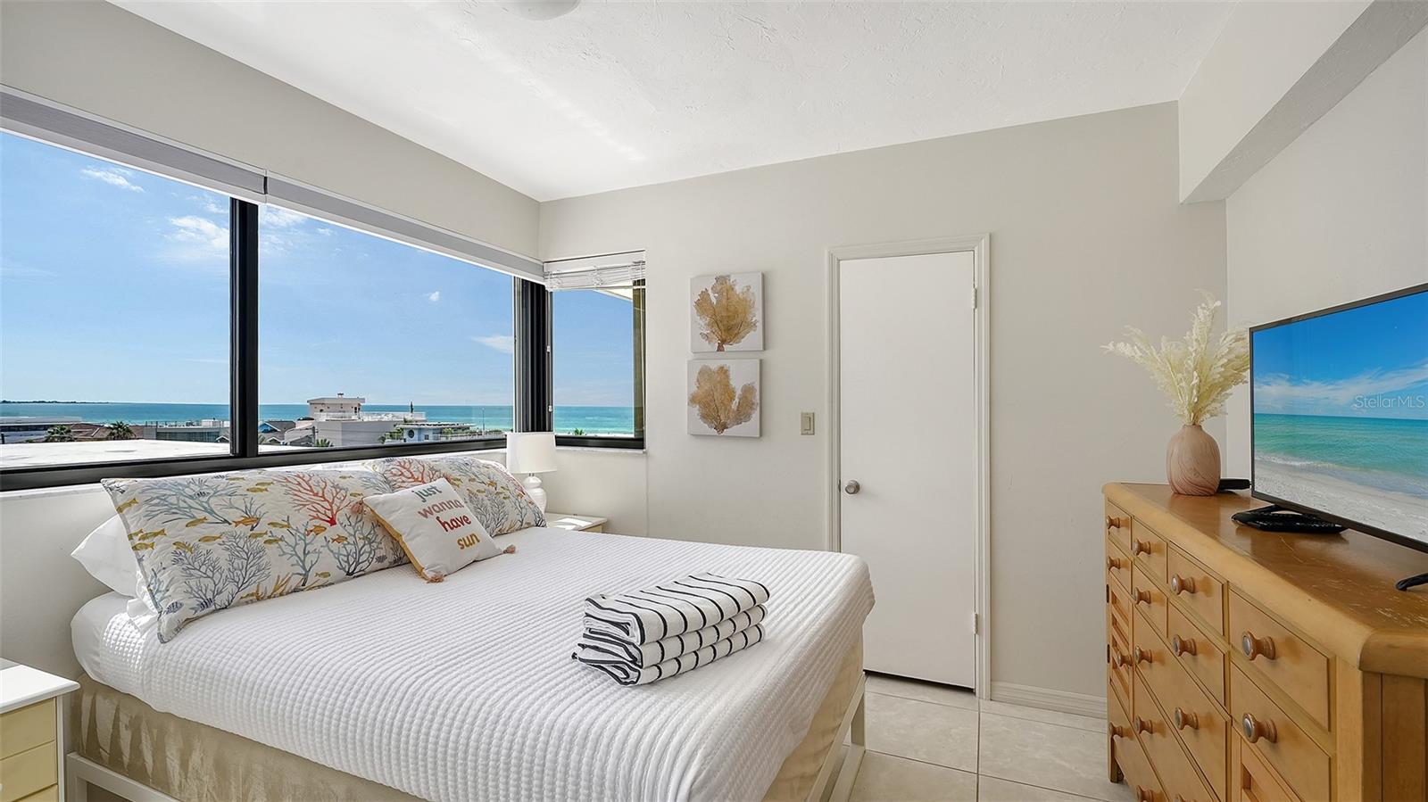 625 BEACH RD #301 — photo 35