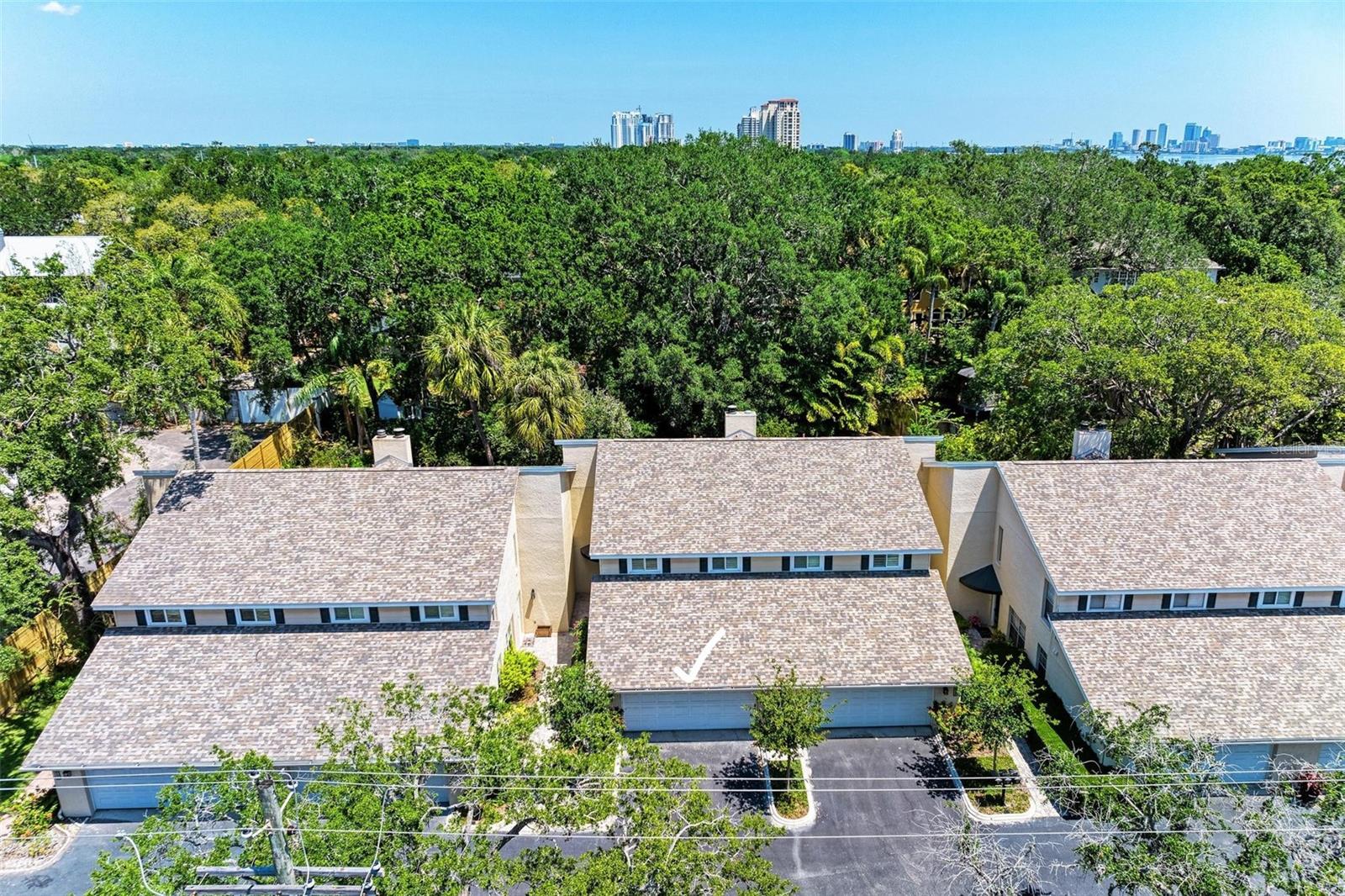 2927 W GANDY BLVD — photo 47