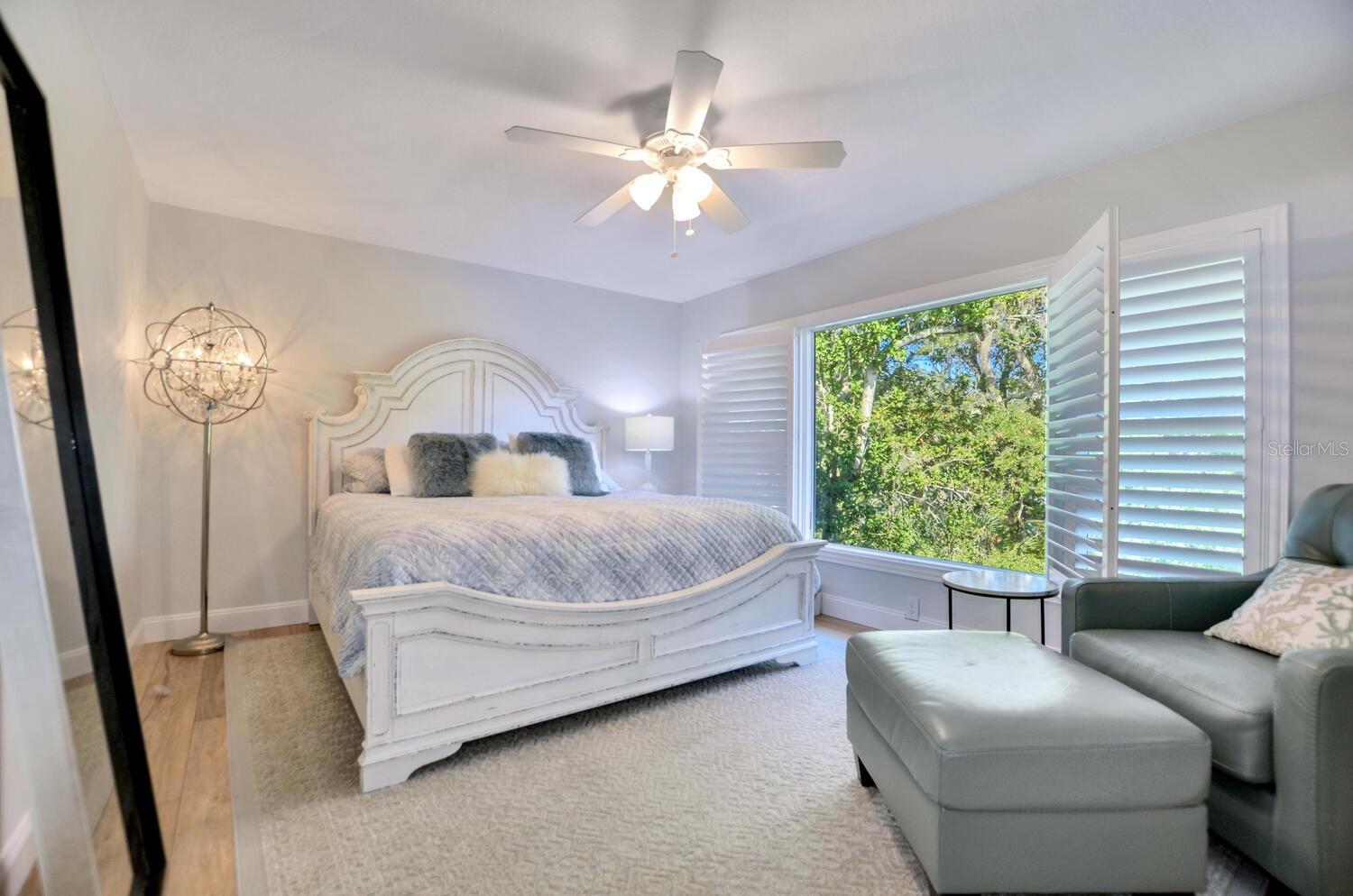2927 W GANDY BLVD — photo 29