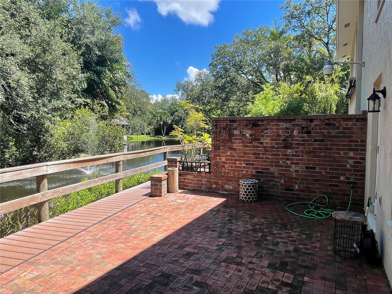2927 W GANDY BLVD — photo 5