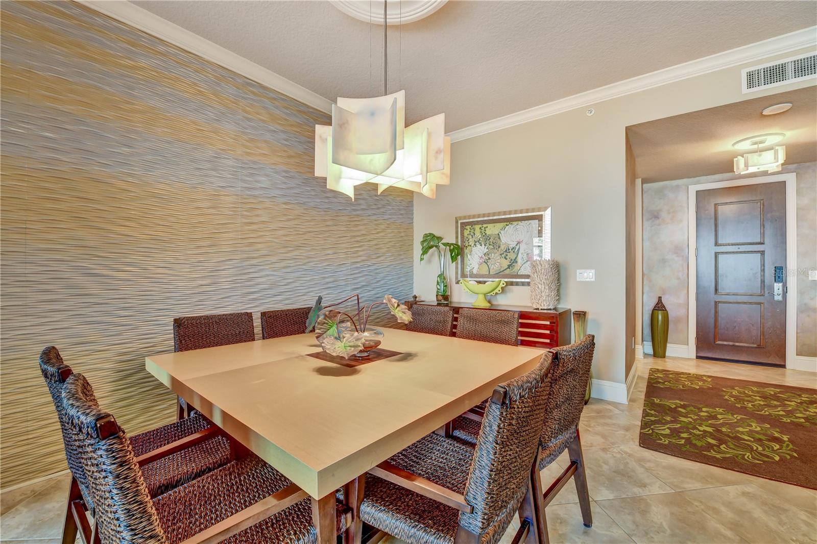 470 MANDALAY AVE #403 — photo 9