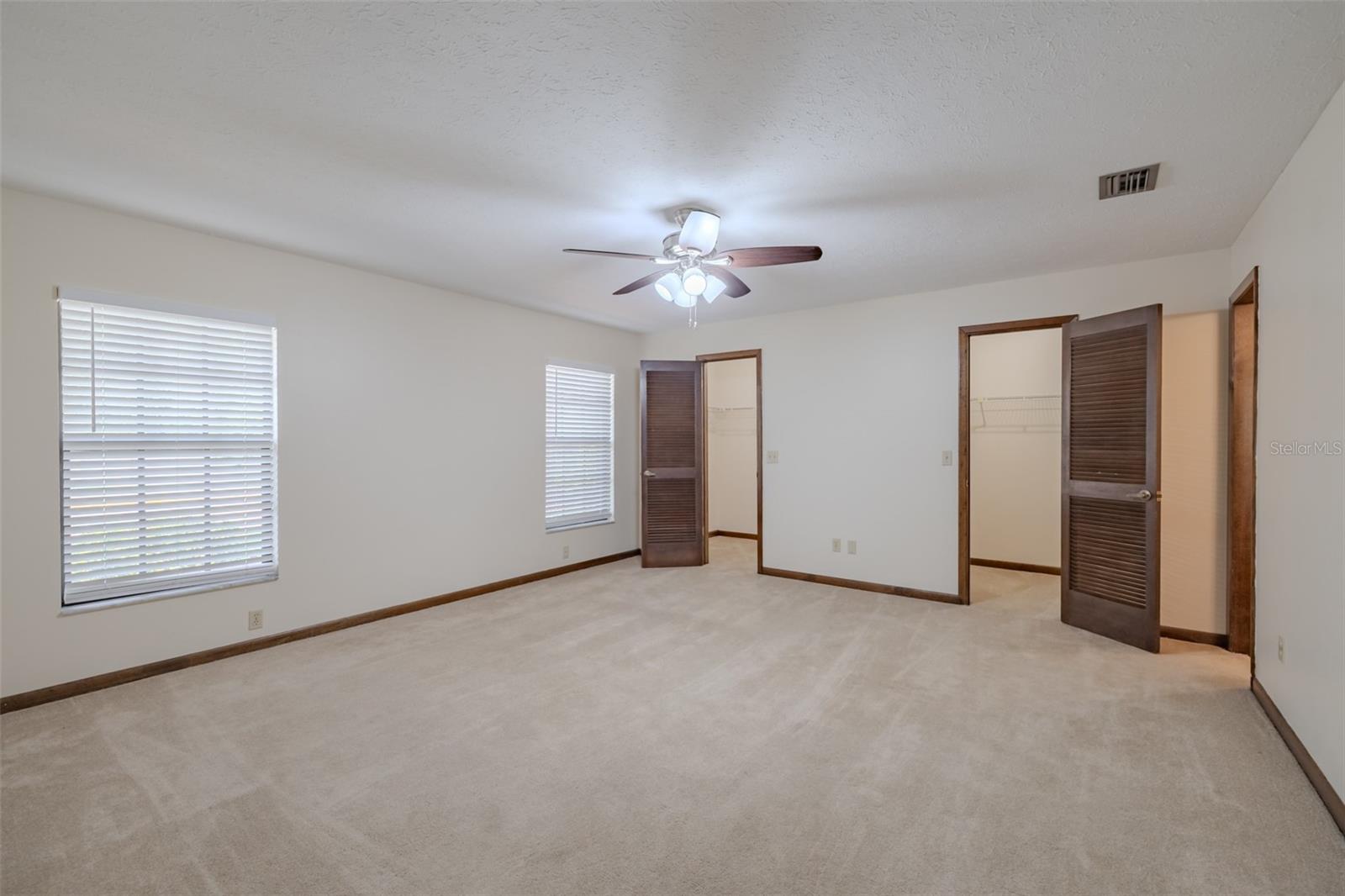 501 BRYAN RD — photo 32