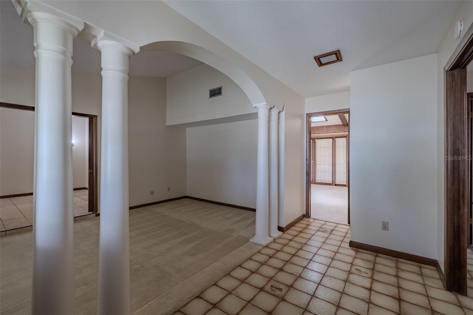 501 BRYAN RD — photo 12