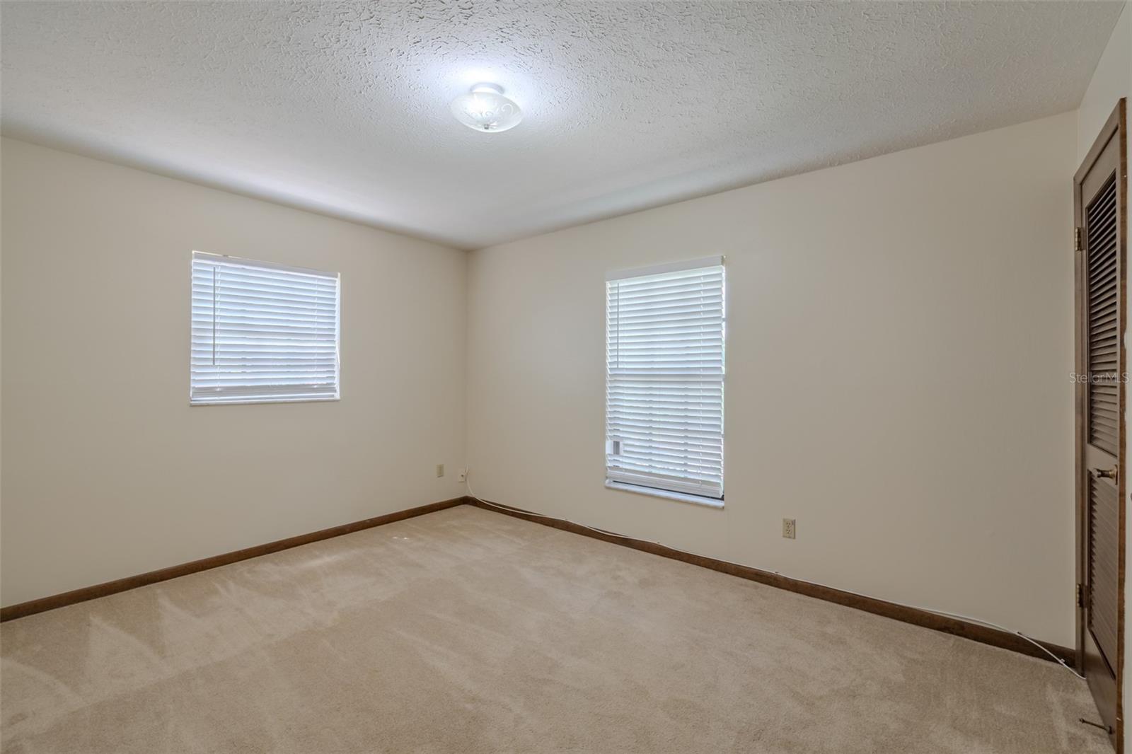 501 BRYAN RD — photo 30