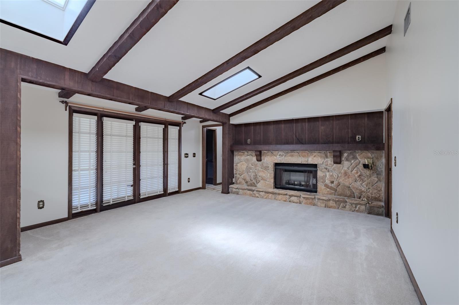 501 BRYAN RD — photo 24