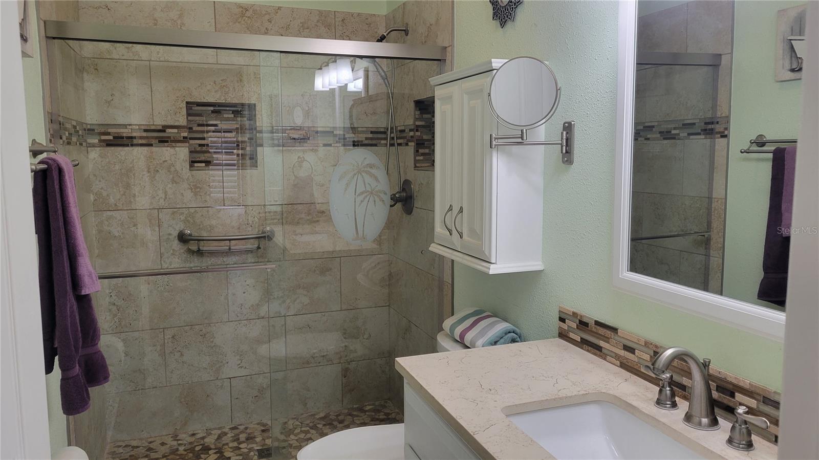2511 NEWBERN DR — photo 36