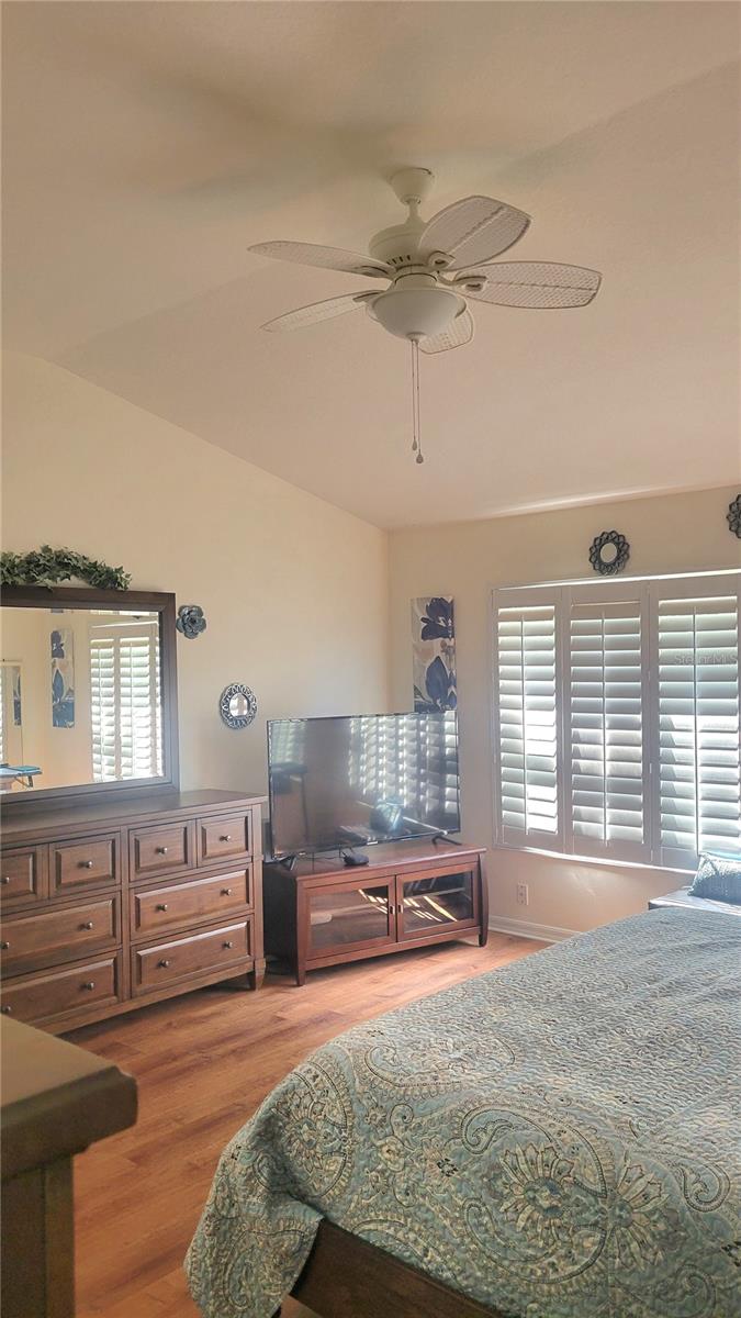 2511 NEWBERN DR — photo 27