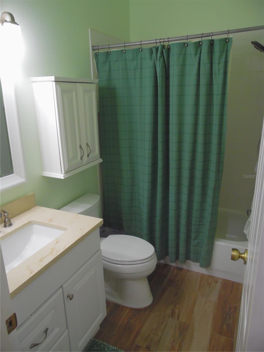 2511 NEWBERN DR — photo 41