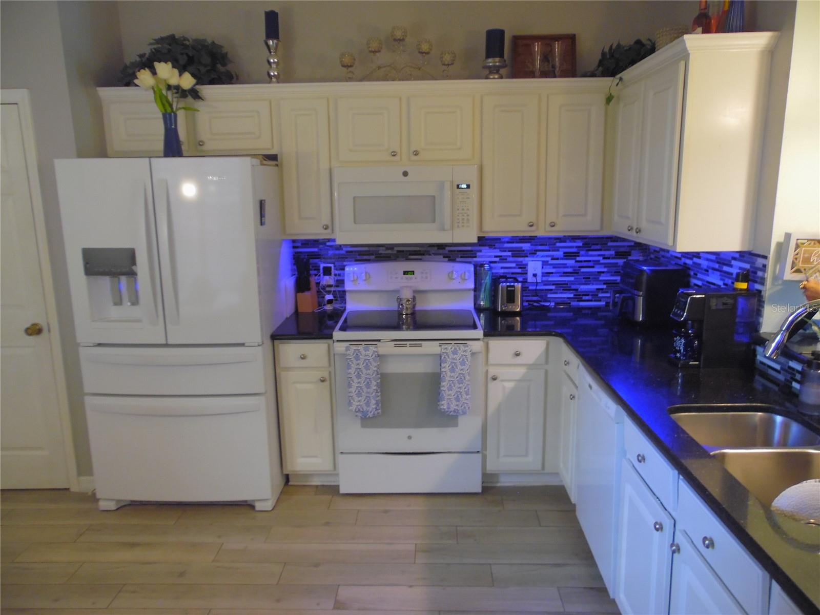 2511 NEWBERN DR — photo 7