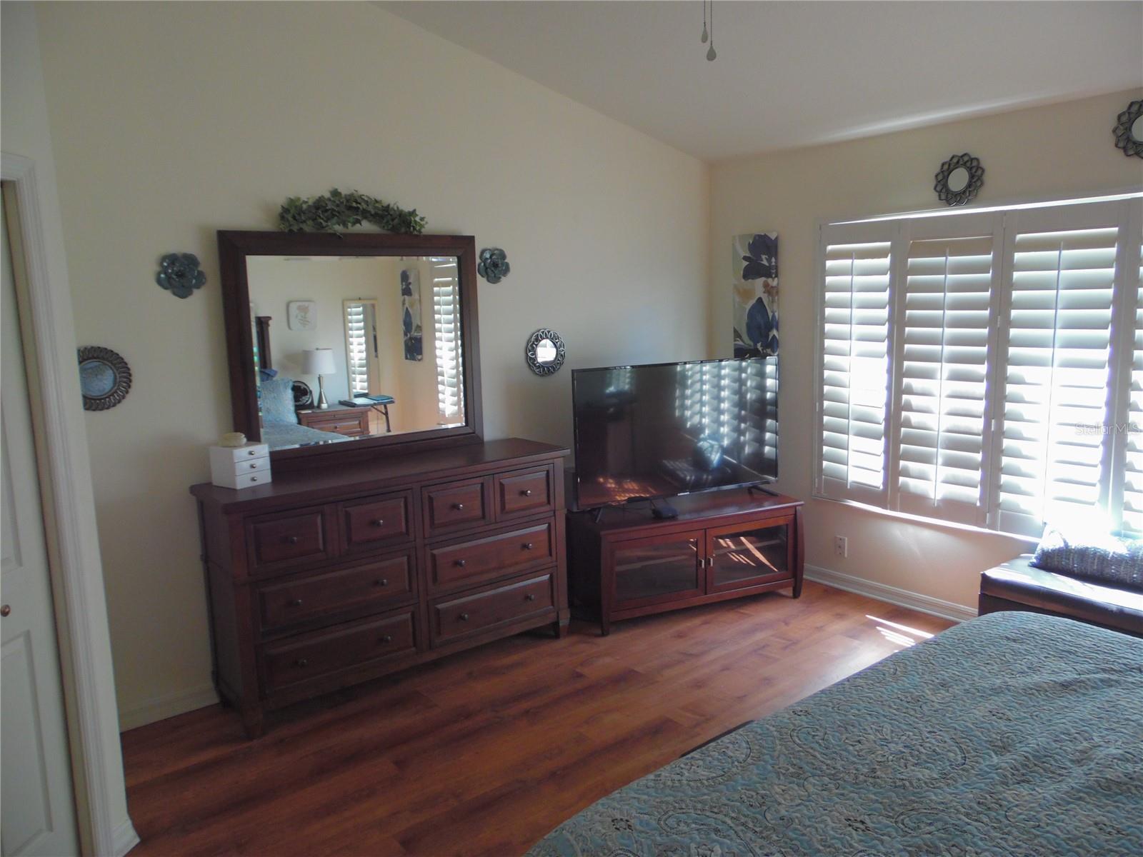 2511 NEWBERN DR — photo 29