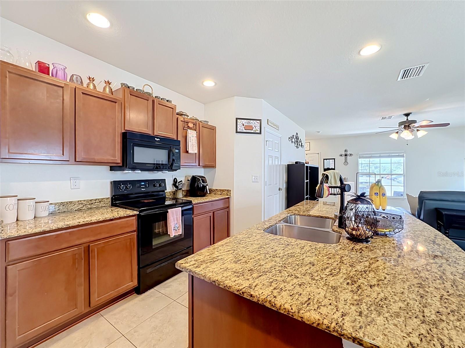 4706 CHATTERTON WAY — photo 19