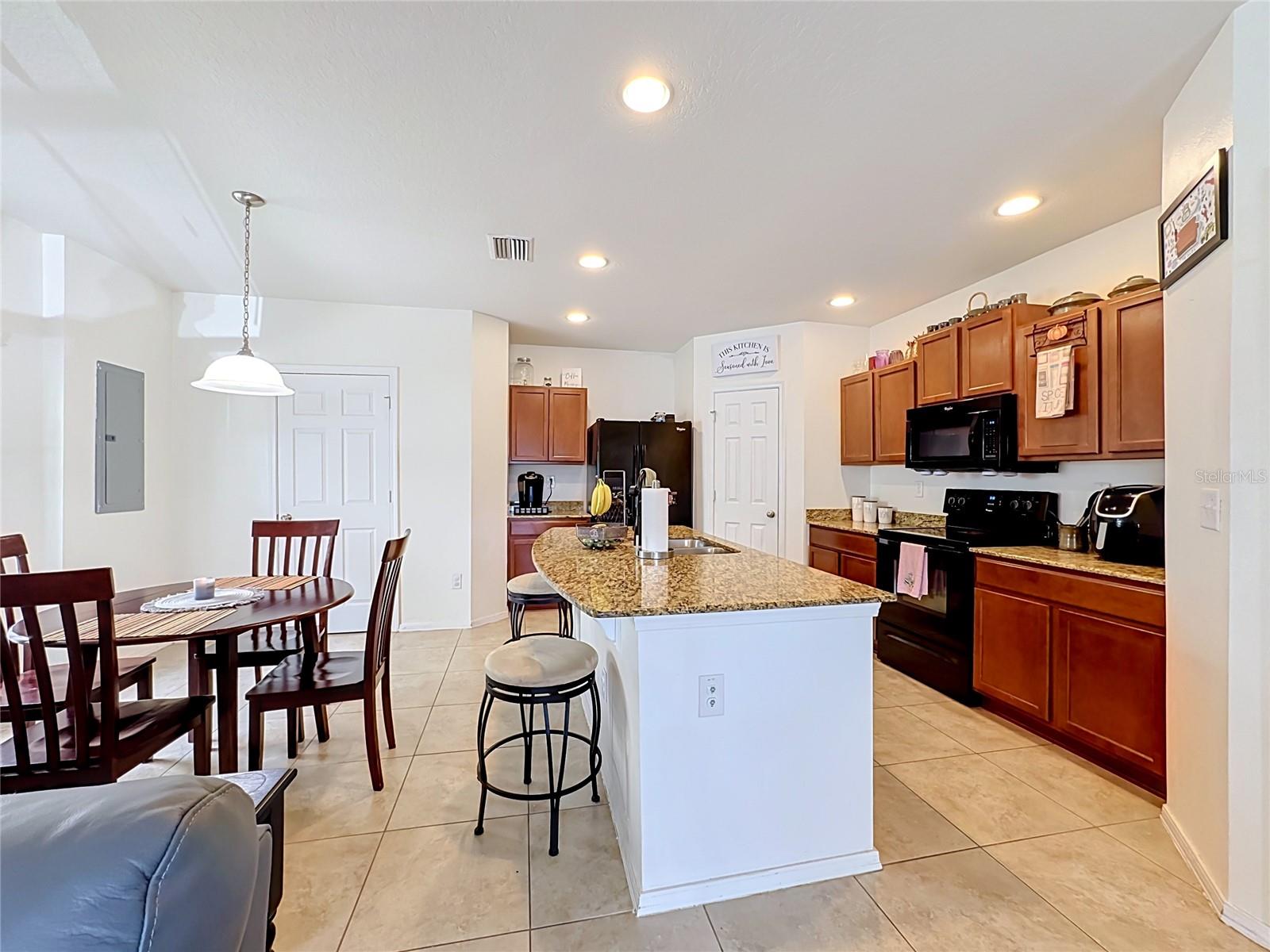 4706 CHATTERTON WAY — photo 16