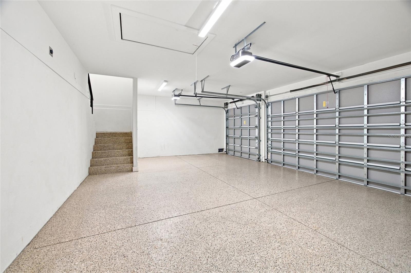 5104 W EVELYN DR — photo 41