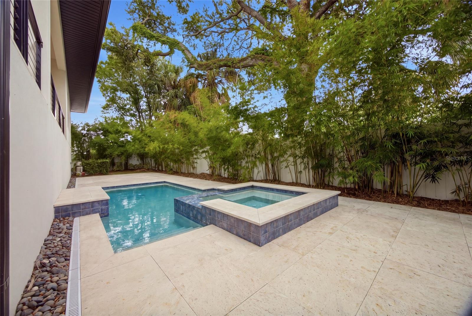 5104 W EVELYN DR — photo 42