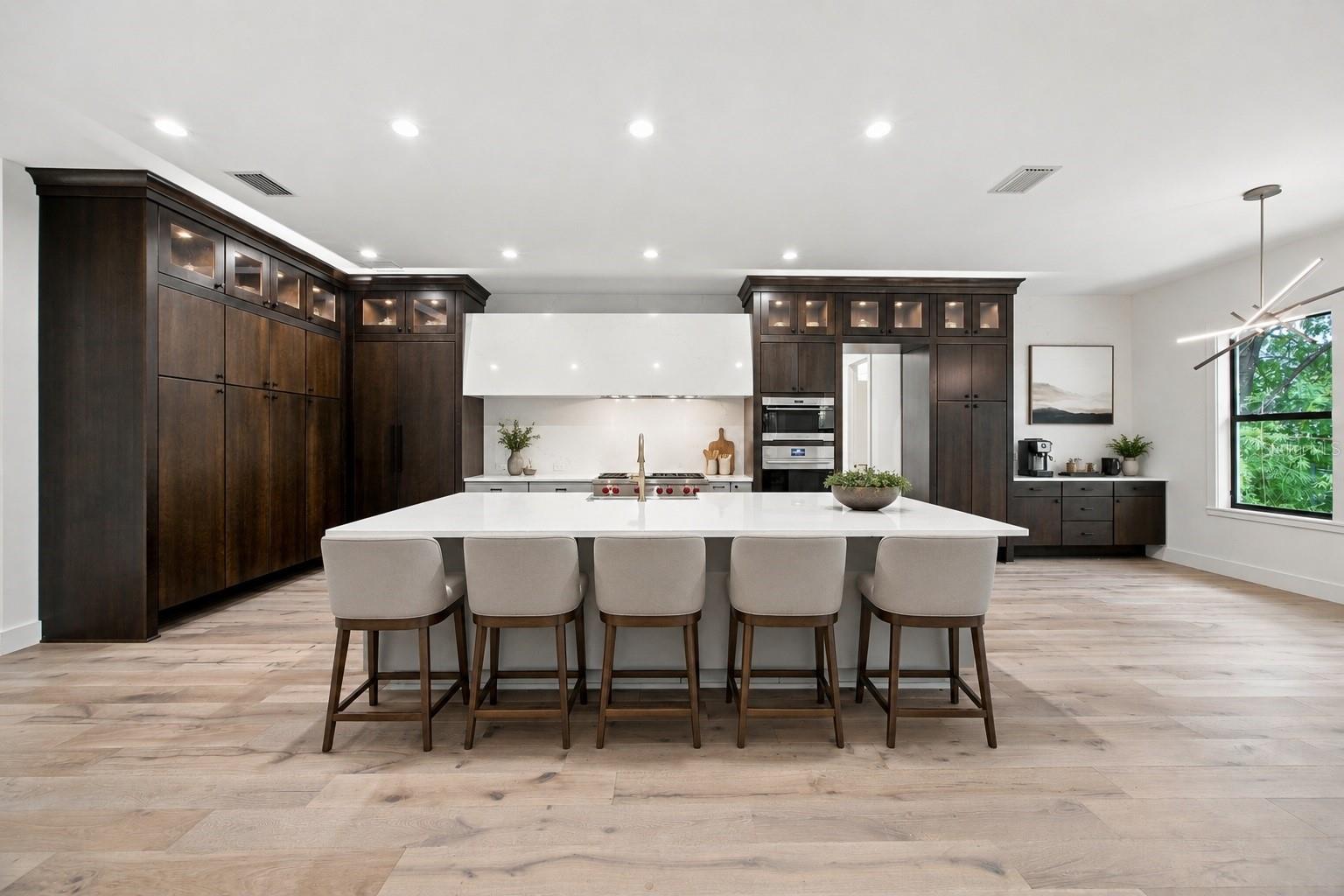 5104 W EVELYN DR — photo 8