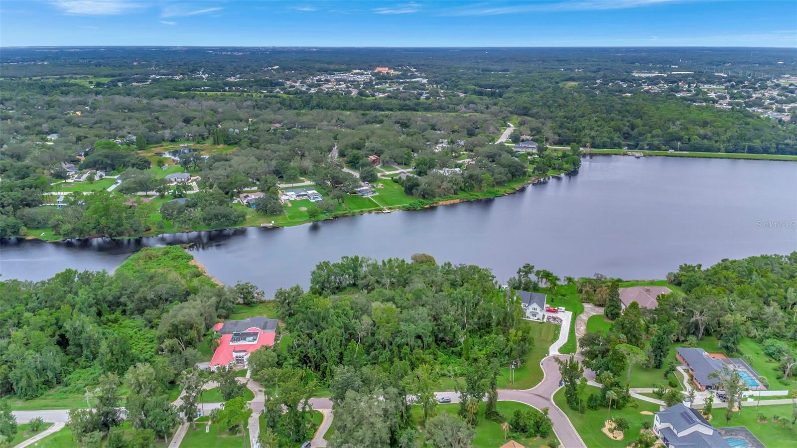 12612 LAKE HILLS DR — photo 11