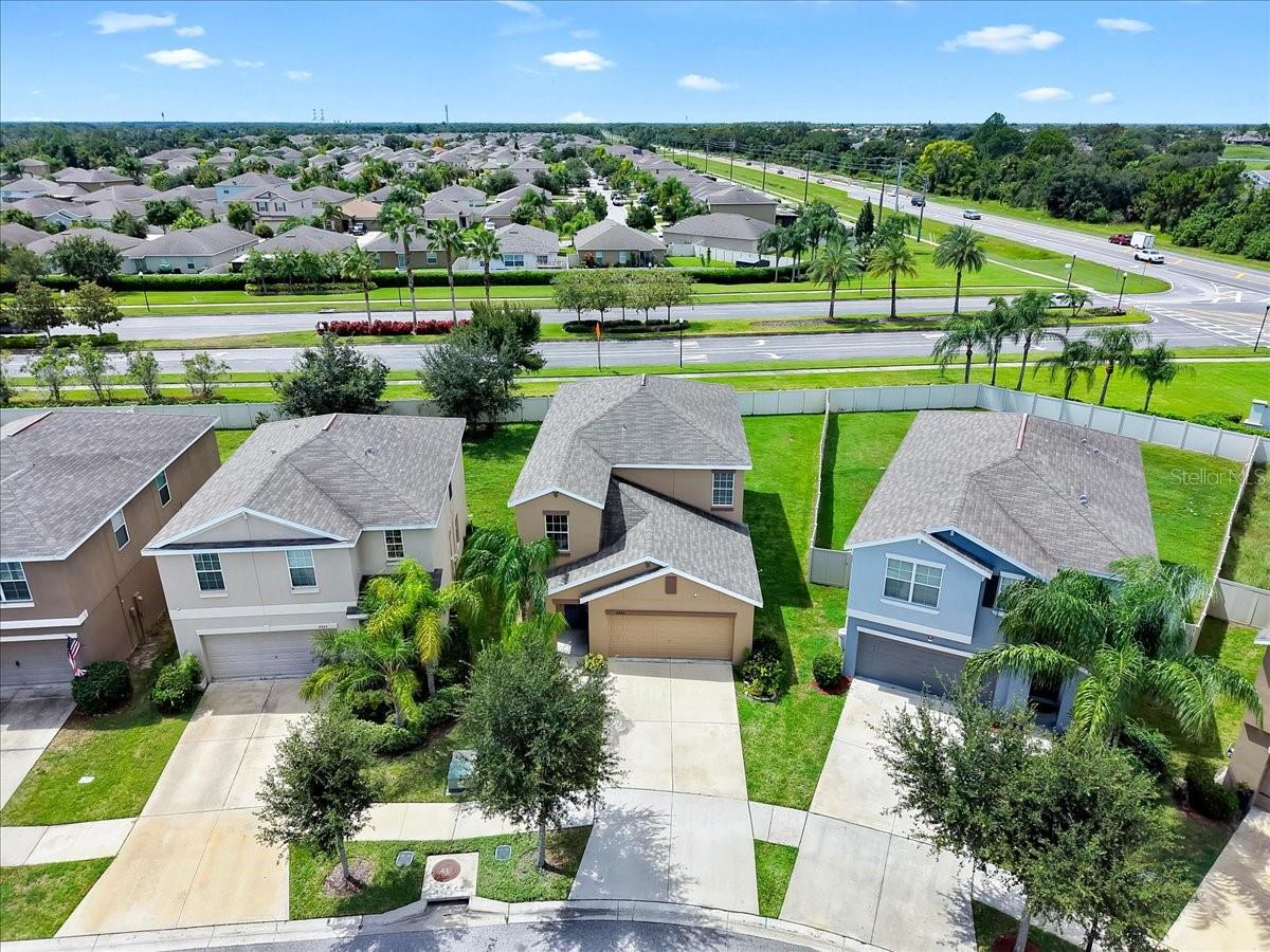 4924 REFLECTING POND CIR — photo 46