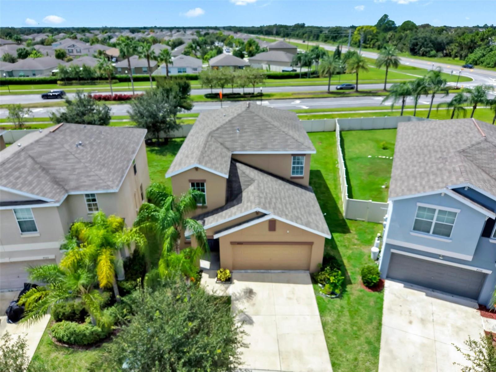 4924 REFLECTING POND CIR — photo 59