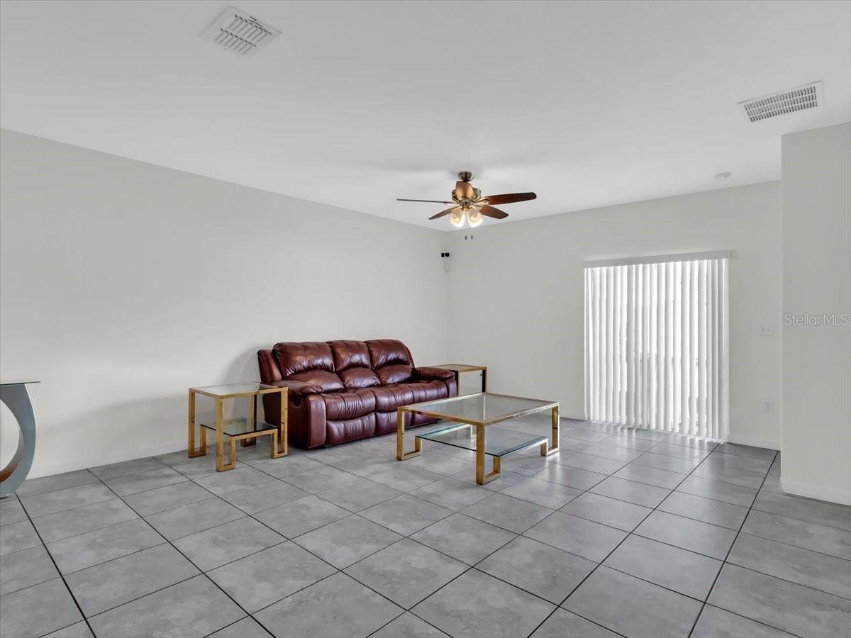 4924 REFLECTING POND CIR — photo 20