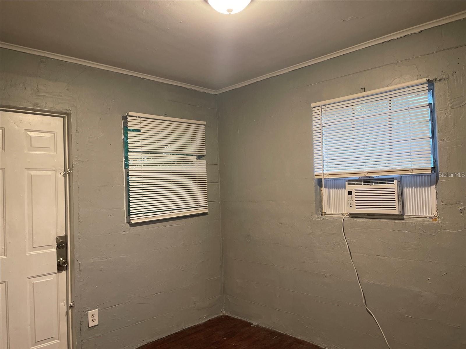 843 UNION ST S #D — photo 6