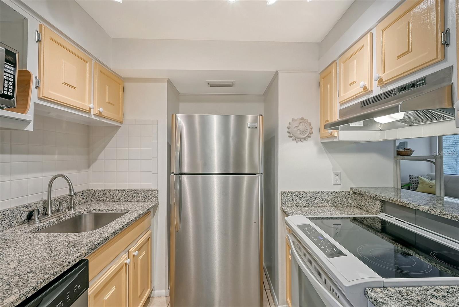 6157 MIDNIGHT PASS RD #G11 — photo 19