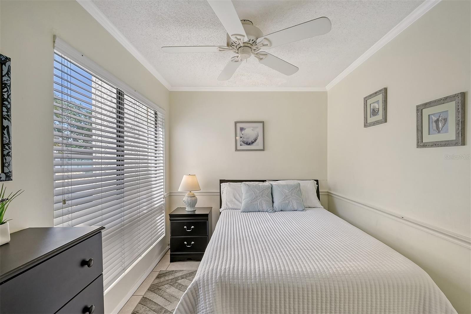 6157 MIDNIGHT PASS RD #G11 — photo 21
